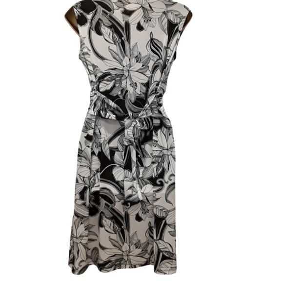 Essentials by Milano Sz S Black & White Print Dress - Picture 4 of 5